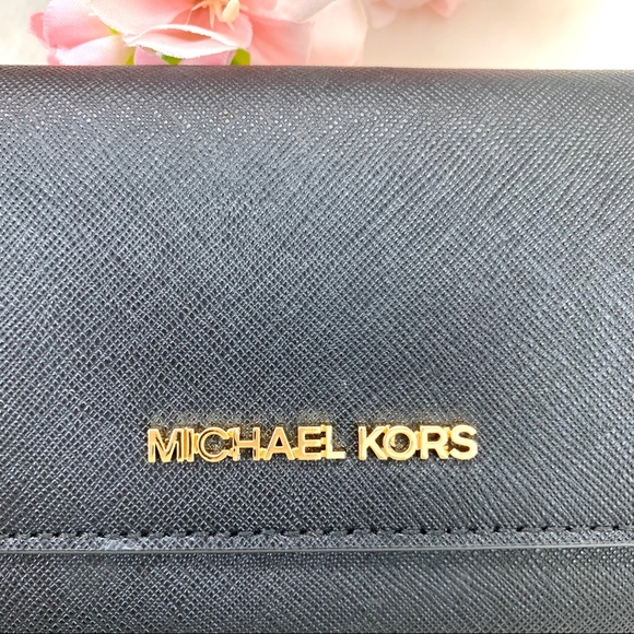 Michael Kors Jet Set Travel Large Trifold Leather Wallet in BLACK/ GOLD TONE - Picture 5 of 8